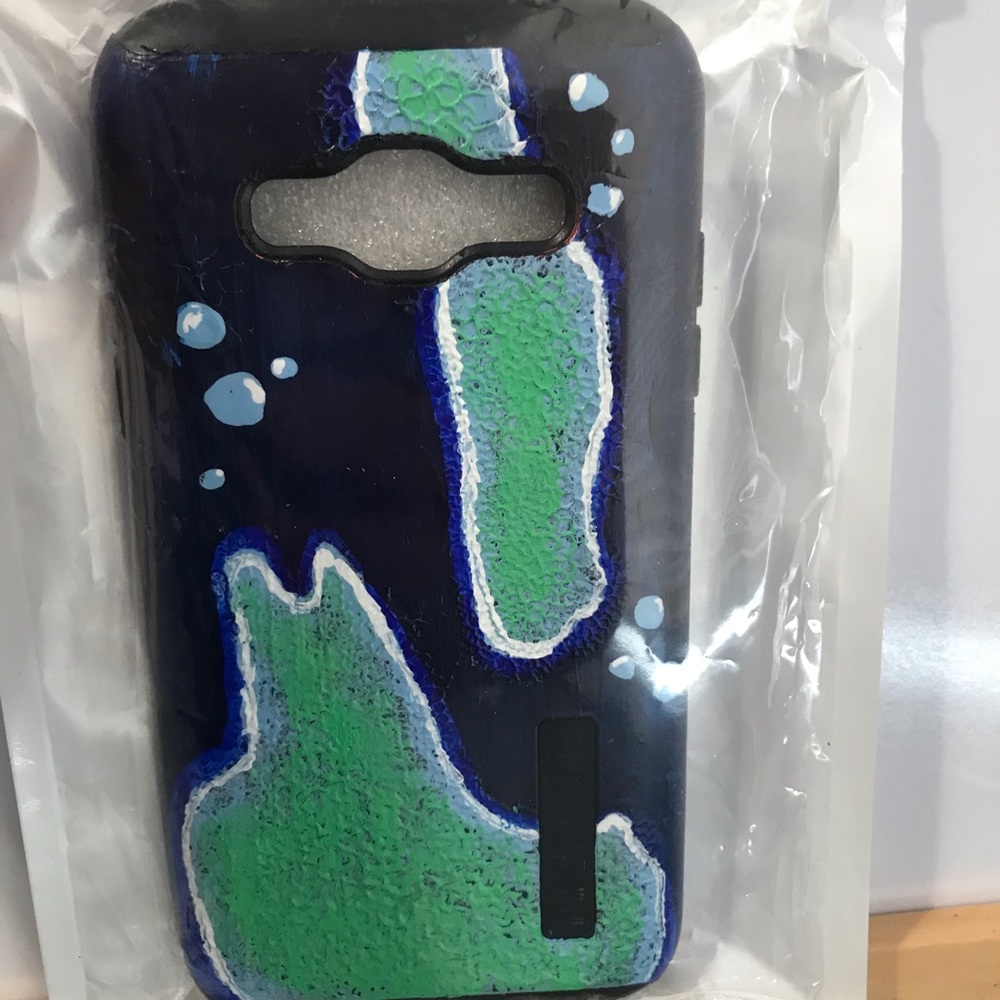 Phone case - Picture 9 of 9